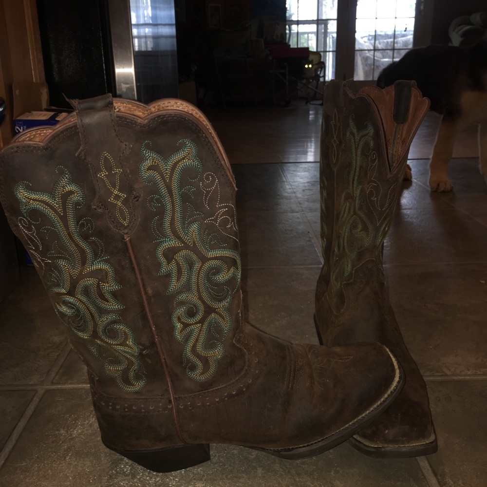 Justin cowboy boots